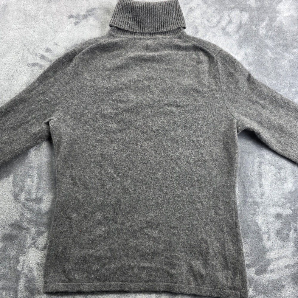 Lord & Taylor Turtleneck Sweater Womens Medium Grey Two Ply Cashmere Knit - Picture 4 of 8
